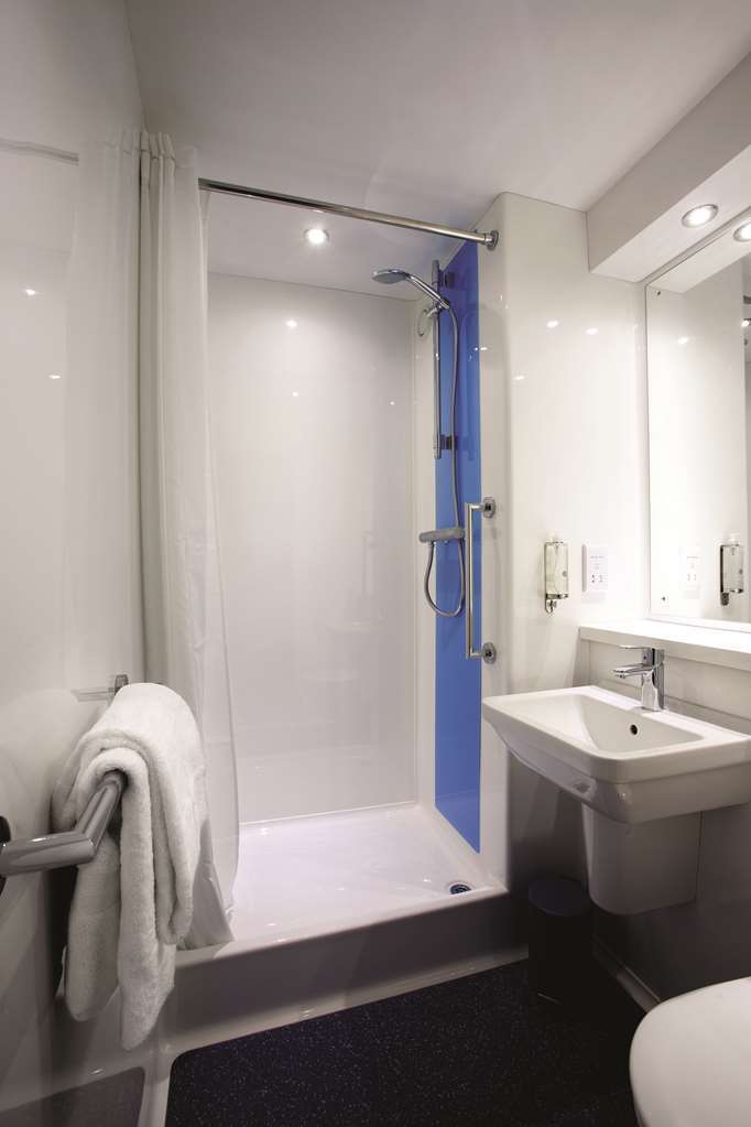 Travelodge Chester Warrington Road Oda fotoğraf